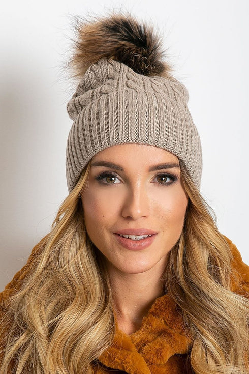 Bonnet model 208257 AT